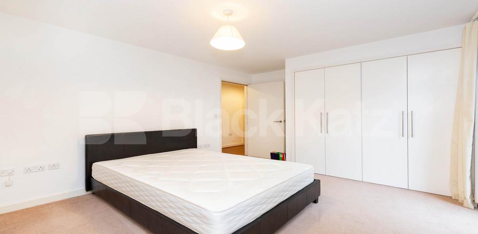 A beautiful two bedroom, two bathroom apartment located just off Holloway Road Eden Grove , Holloway